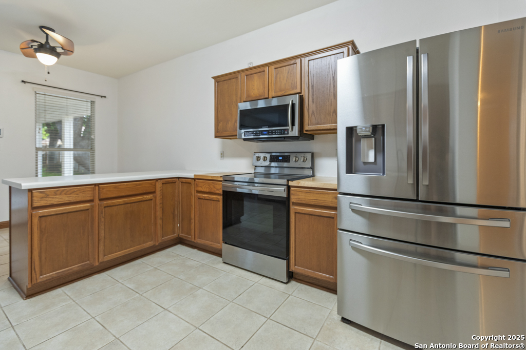 9631 Summer Vail San Antonio TX 78251