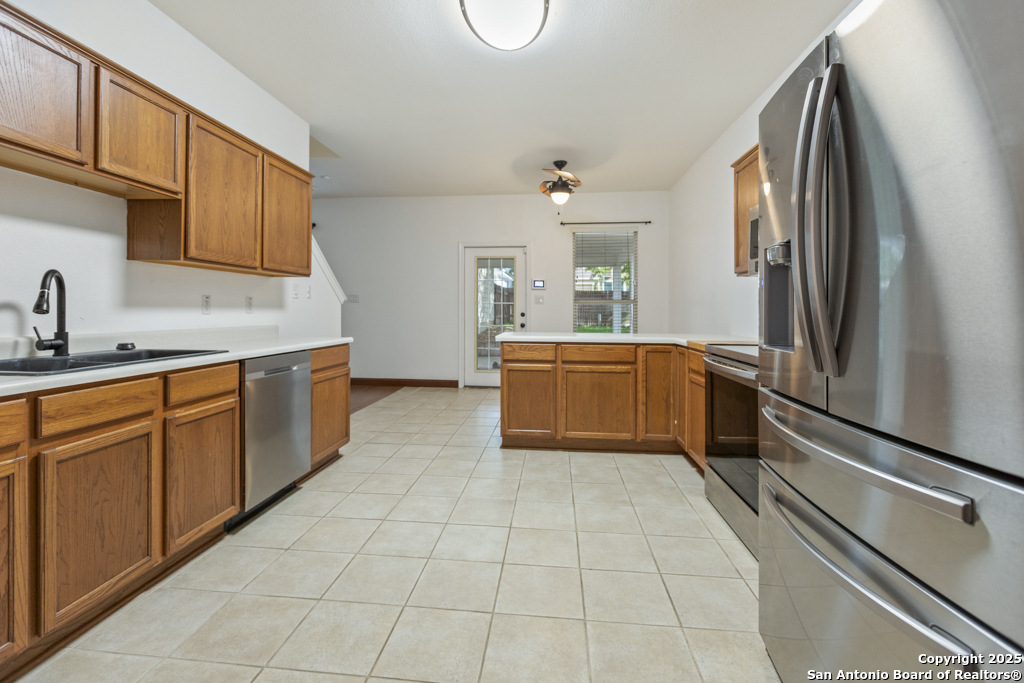 9631 Summer Vail San Antonio TX 78251