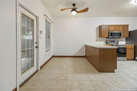 9631 Summer Vail San Antonio TX 78251