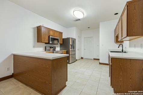 9631 Summer Vail San Antonio TX 78251
