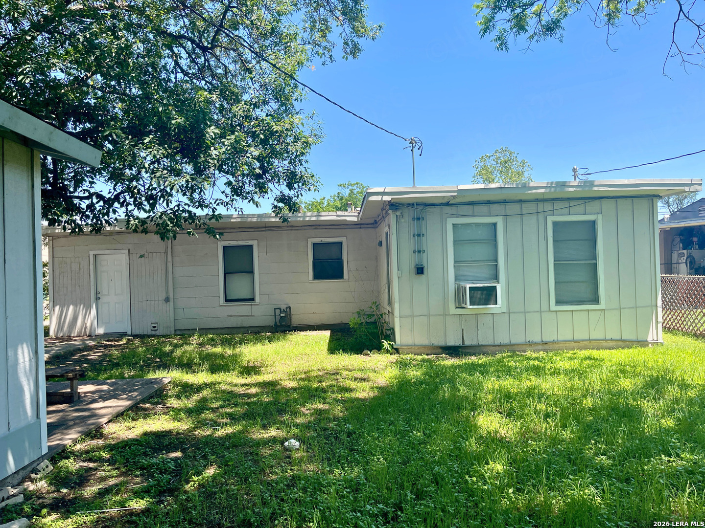102 Shrine Avenue San Antonio TX 78221