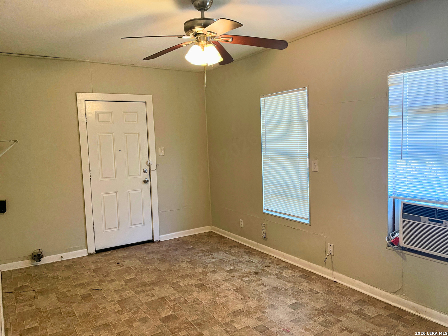 102 Shrine Avenue San Antonio TX 78221