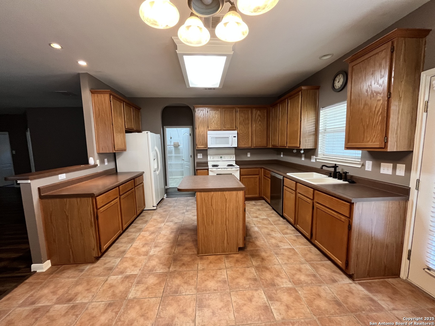 109 Silent Country Cibolo TX 78108