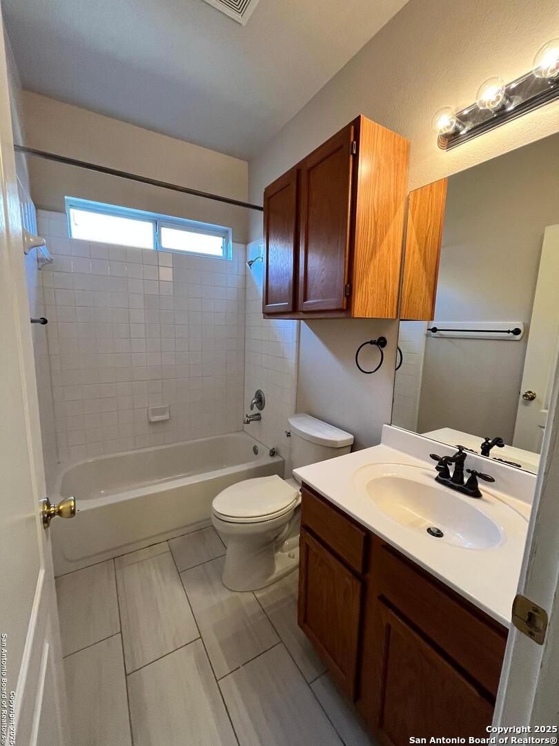 109 Silent Country Cibolo TX 78108