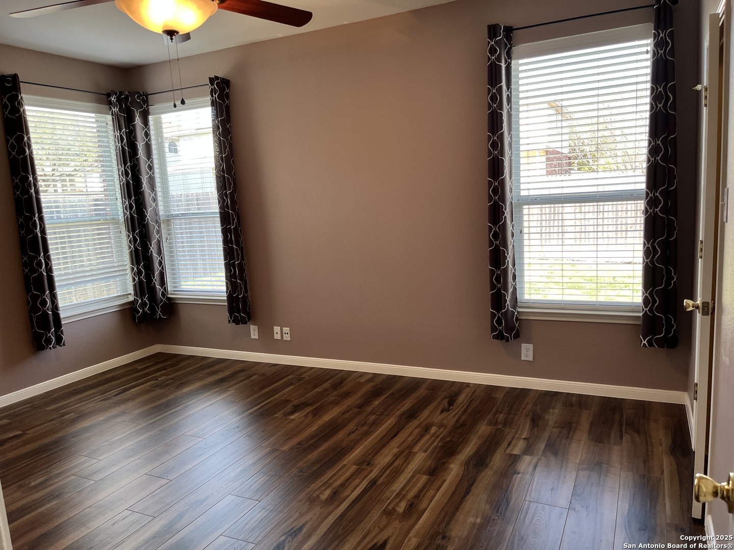 109 Silent Country Cibolo TX 78108