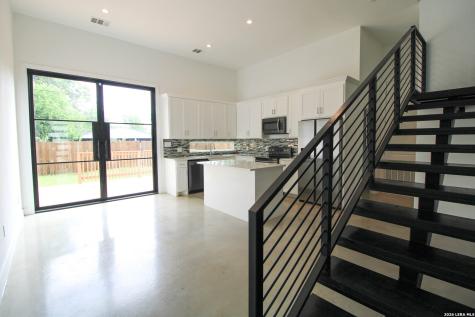 1223 Hays Street San Antonio TX 78202