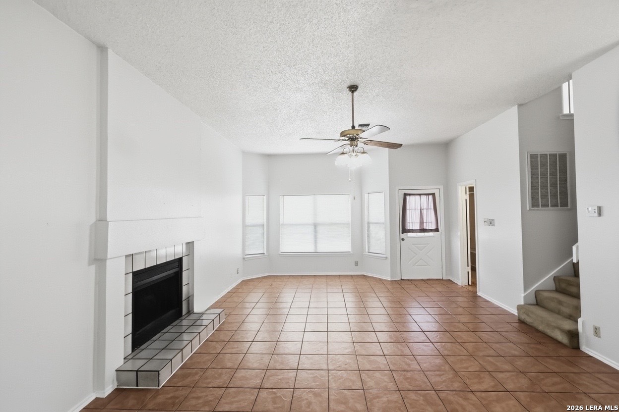 227 Burlington Drive San Antonio TX 78245
