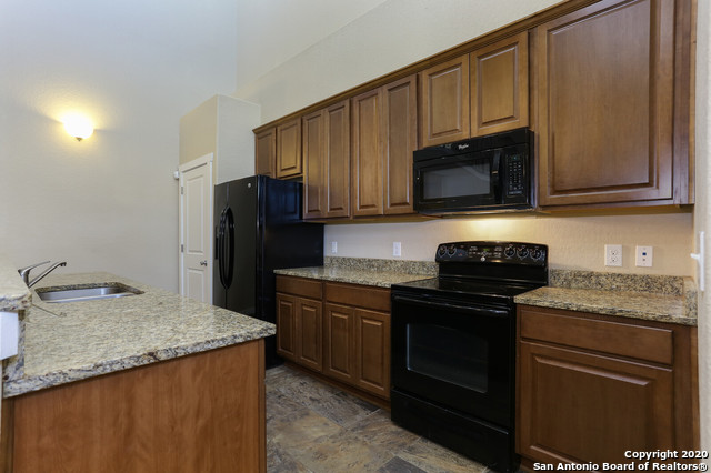 213 Circle Court Pleasanton TX 78064