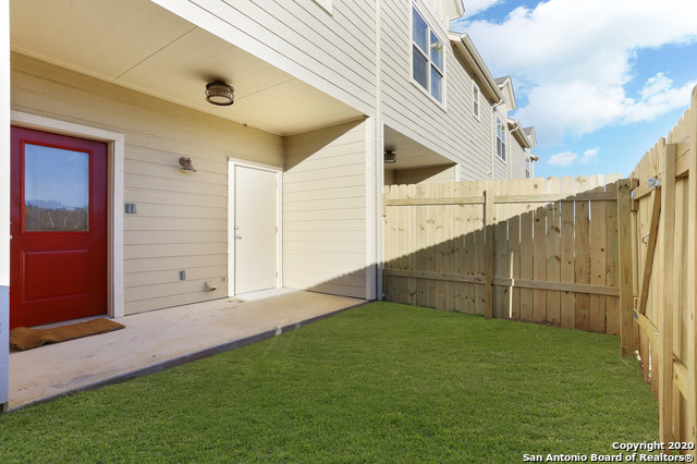 213 Circle Court Pleasanton TX 78064
