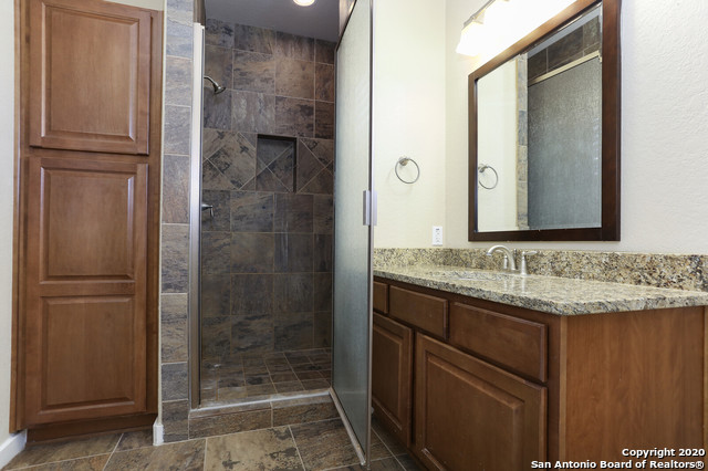 213 Circle Court Pleasanton TX 78064