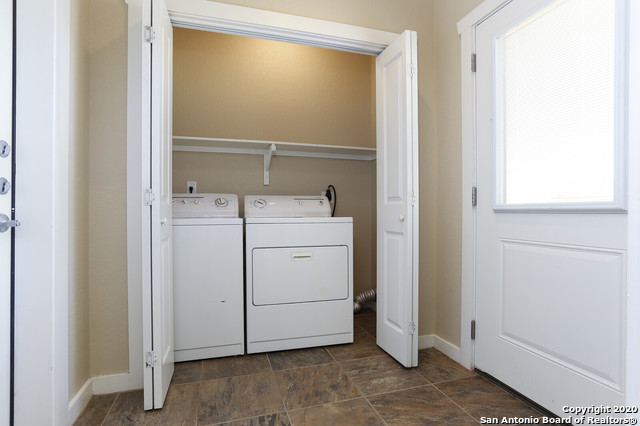 213 Circle Court Pleasanton TX 78064