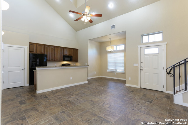 213 Circle Court Pleasanton TX 78064