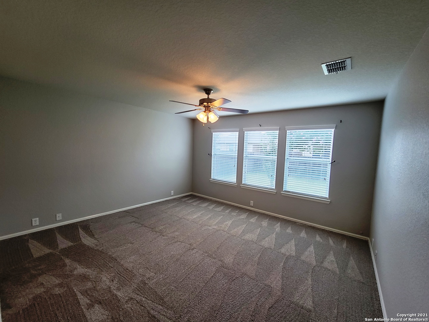 661 Silo Street Schertz TX 78154