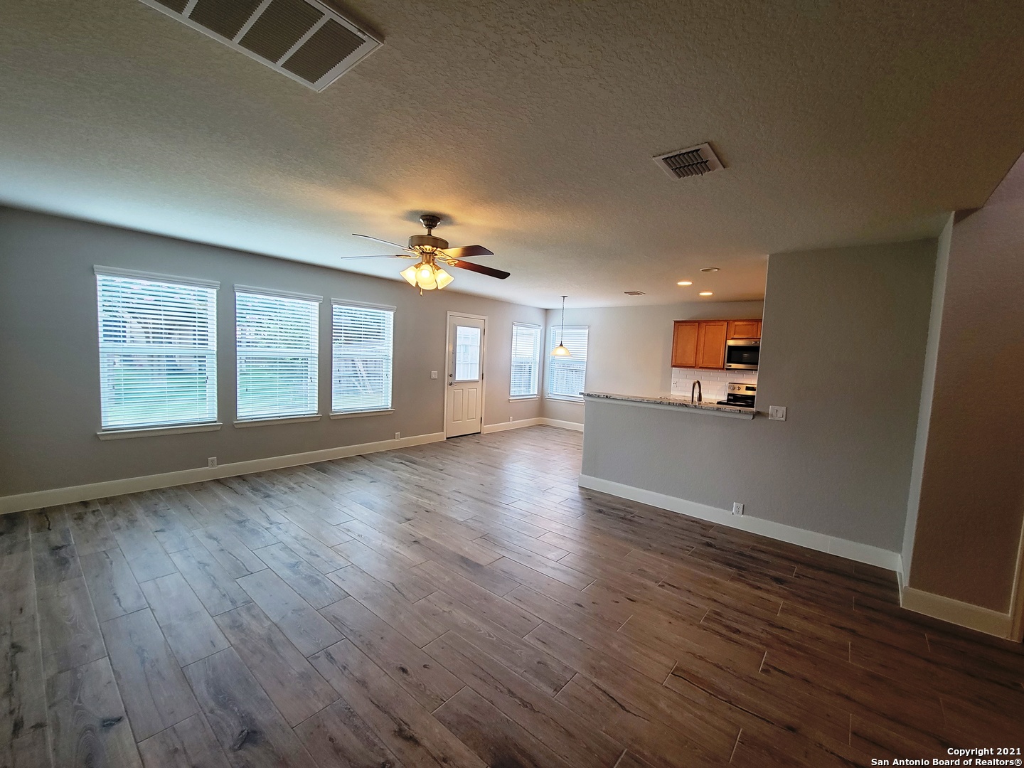 661 Silo Street Schertz TX 78154