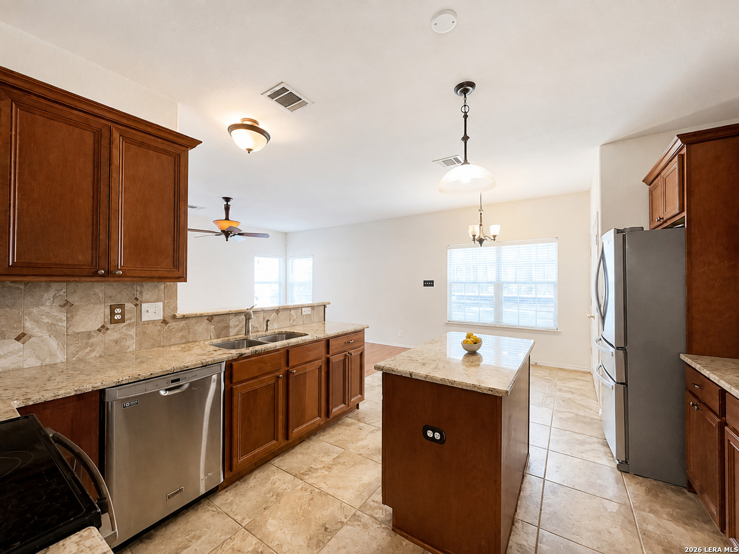 13358 Tusayan Universal City TX 78148