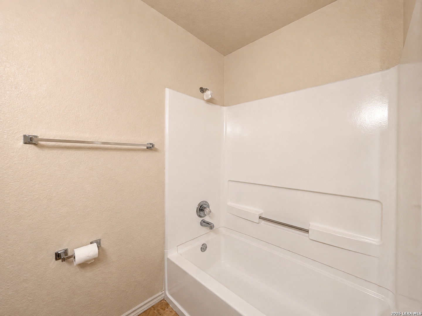 13358 Tusayan Universal City TX 78148
