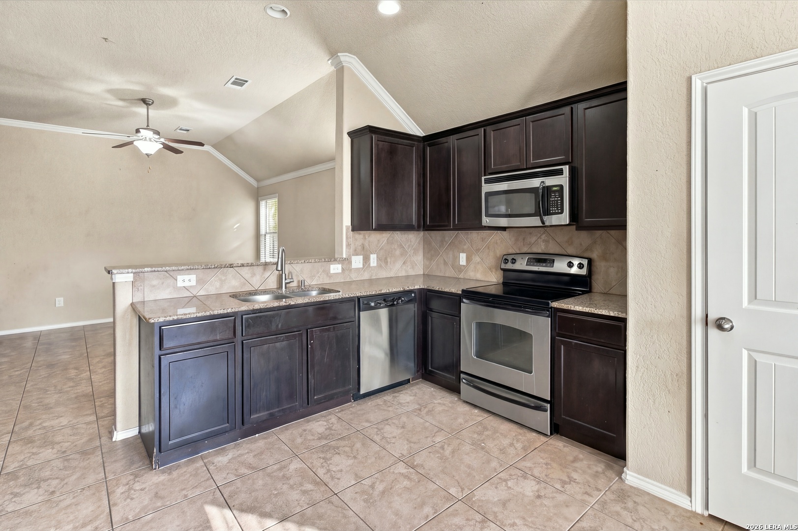 465 Prickly Pear Drive Cibolo TX 78108