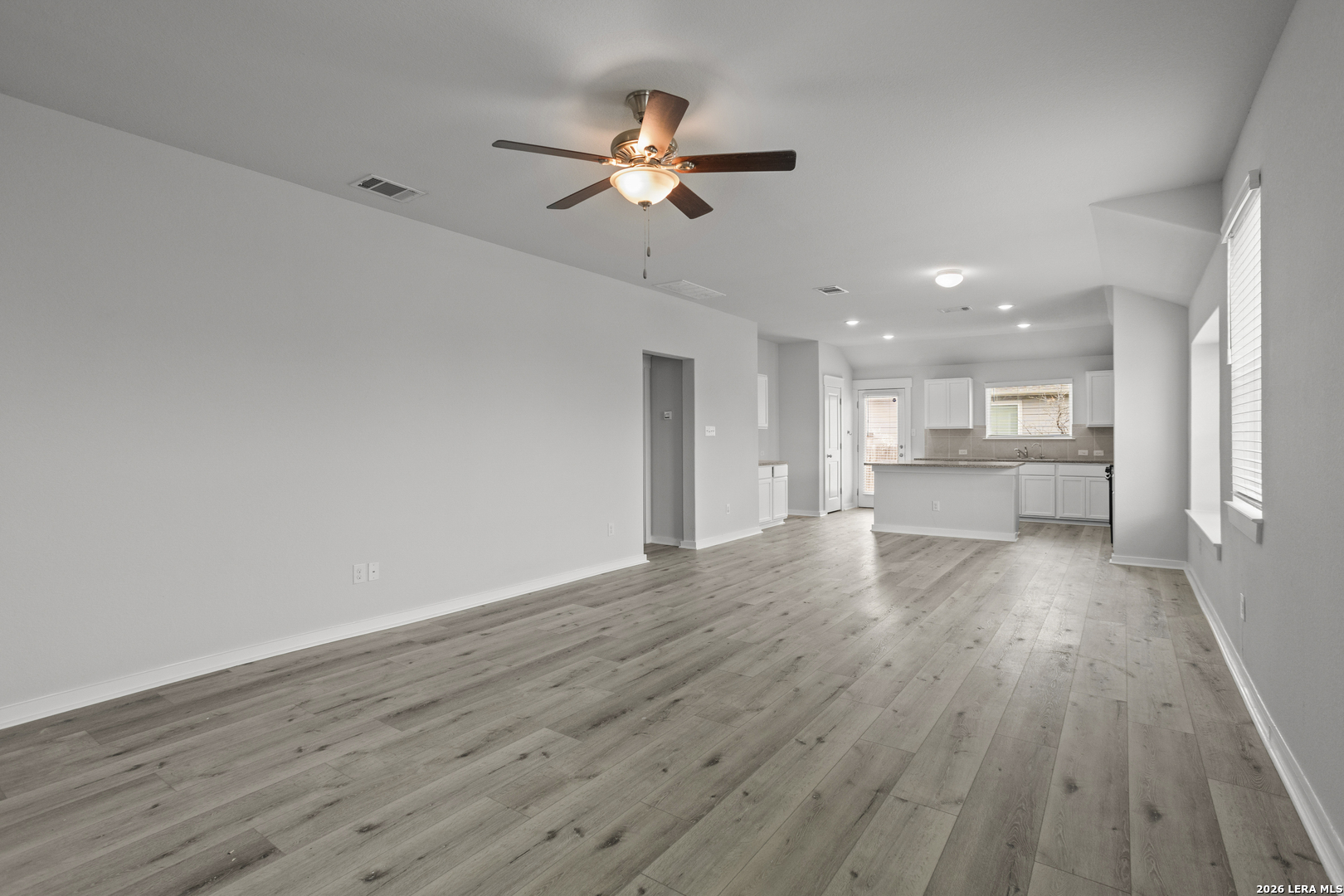 4837 Park Glen Marion TX 78124