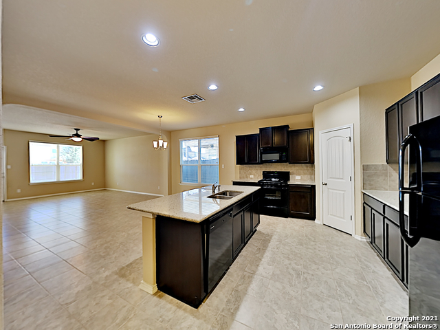 8418 Angelina Parke San Antonio TX 78254