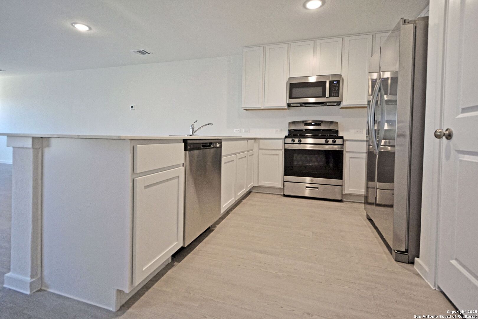 1517 Hummock Steep New Braunfels TX 78130