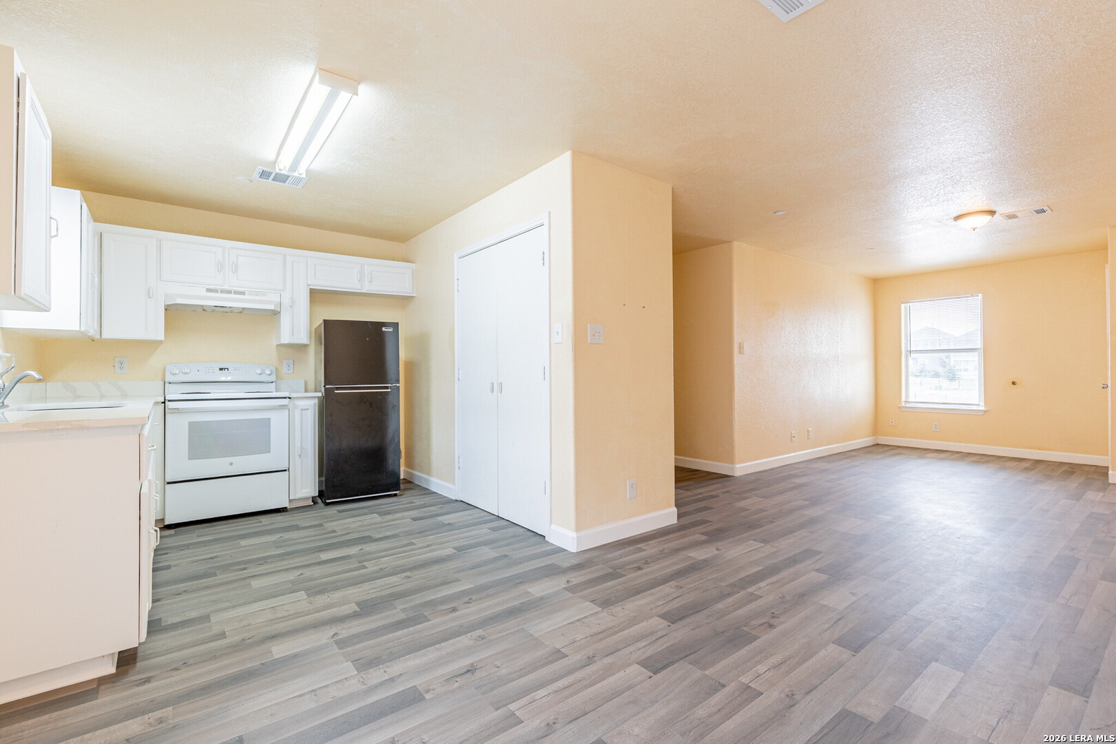 6482 Spring Time Street San Antonio TX 78249