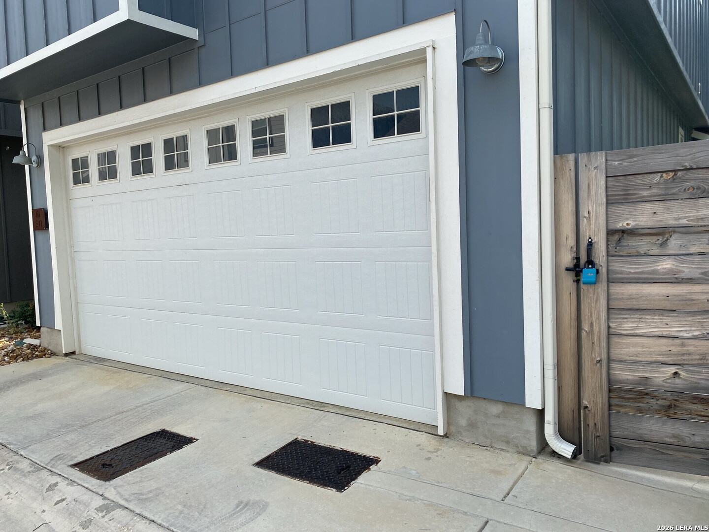 1511 E Sandalwood San Antonio TX 78209