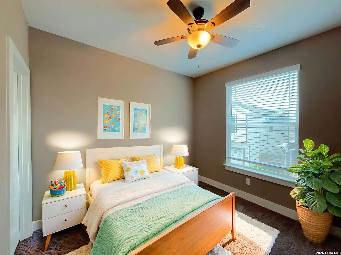 1511 E Sandalwood San Antonio TX 78209