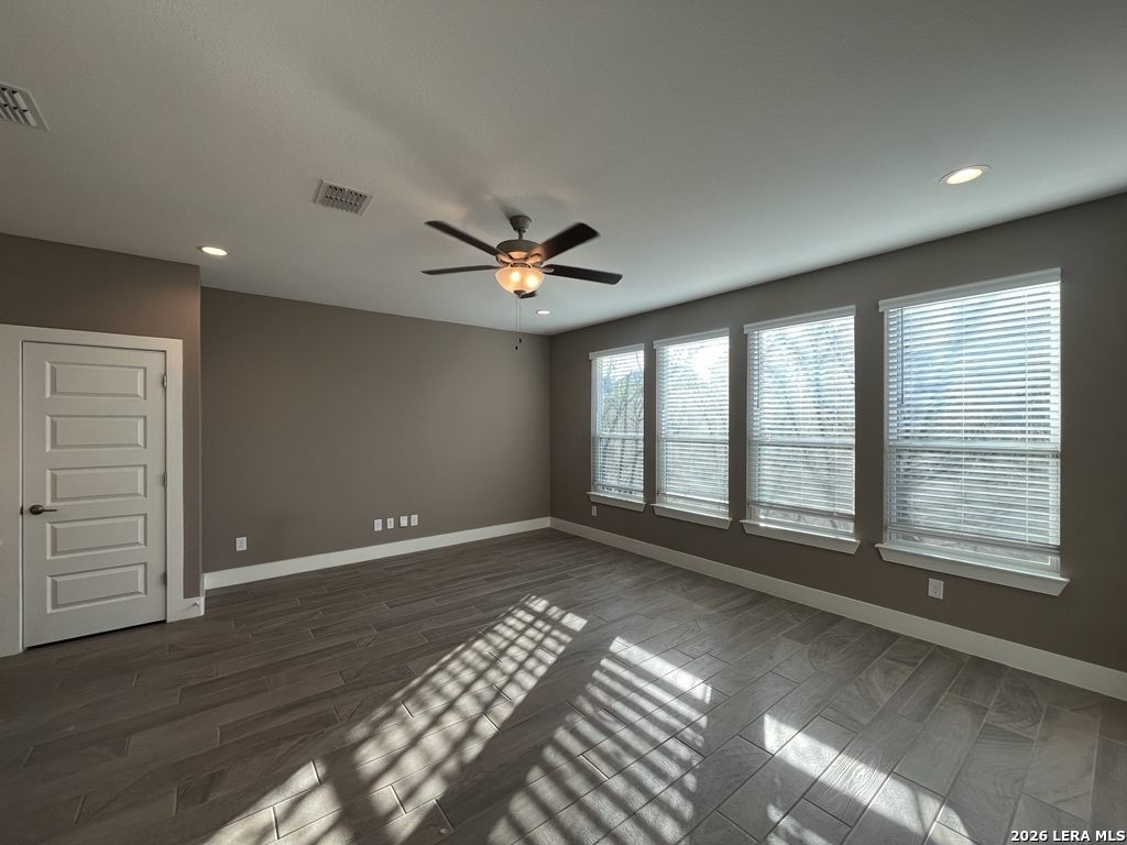 1511 E Sandalwood San Antonio TX 78209