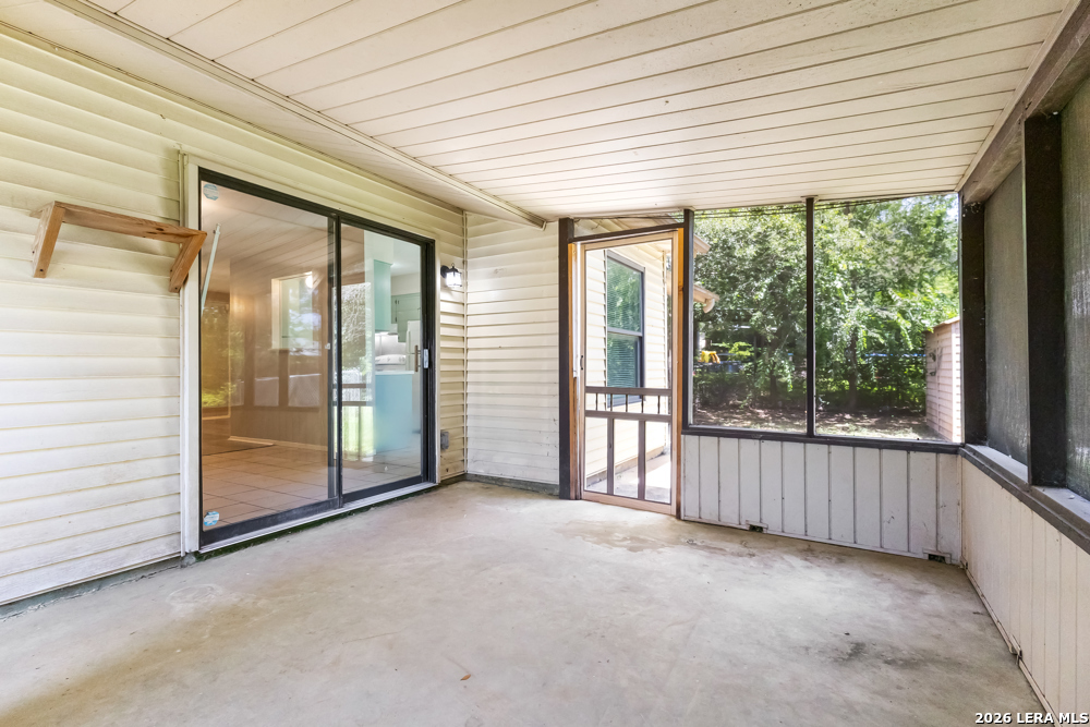 12214 Lone Shadow Trail Live Oak TX 78233