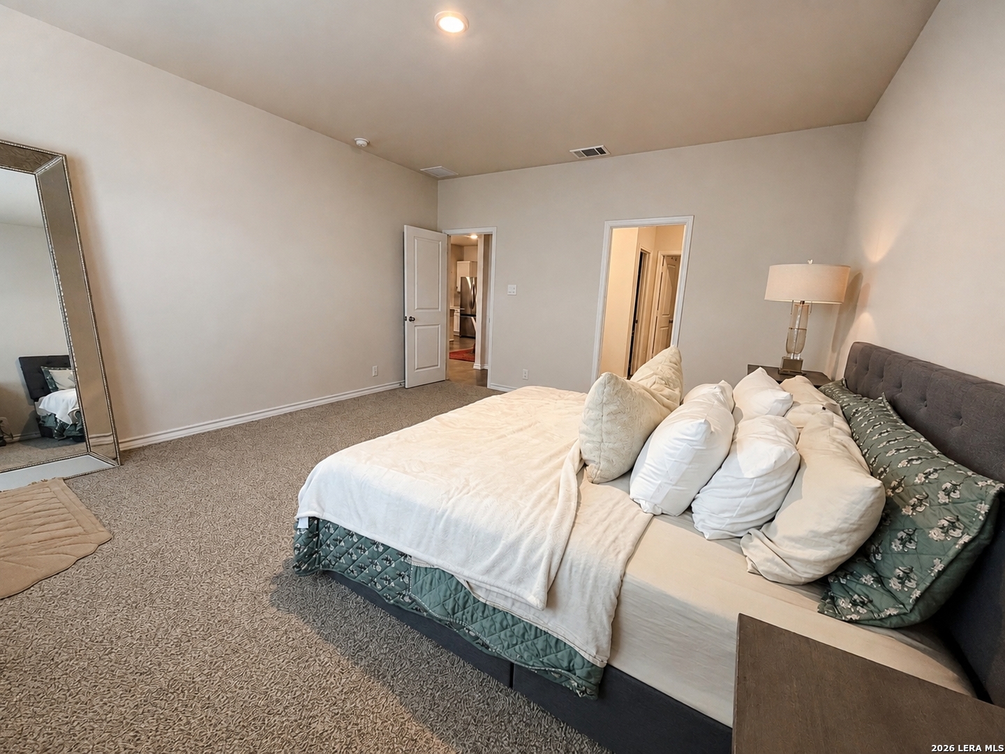 21252 Millstream Bend San Antonio TX 78266