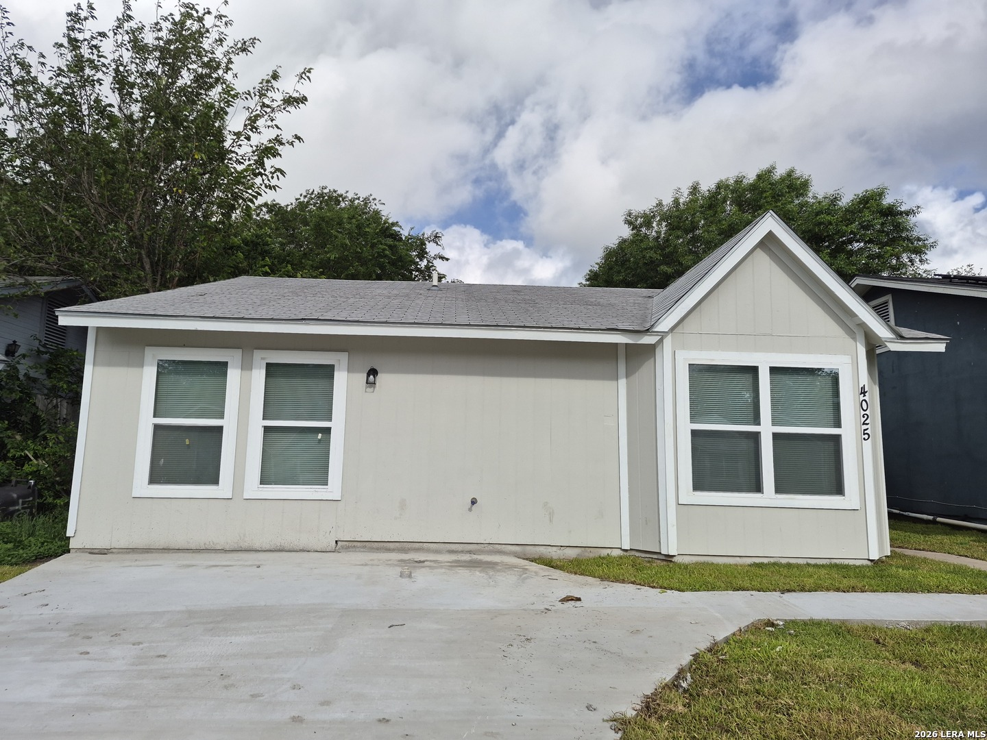 4025 Coral Sunrise San Antonio TX 78244