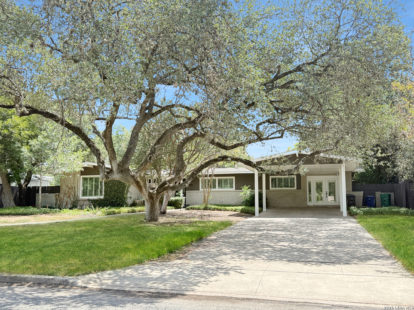 446 Forrest Hill Drive San Antonio TX 78209