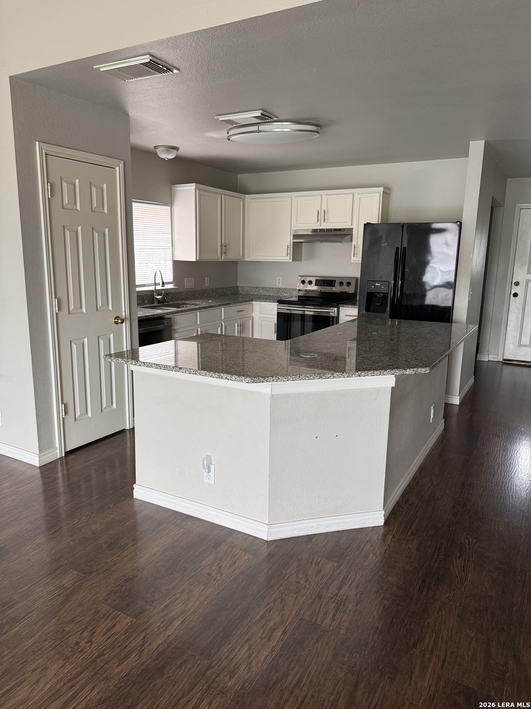10235 Southcreek Converse TX 78109
