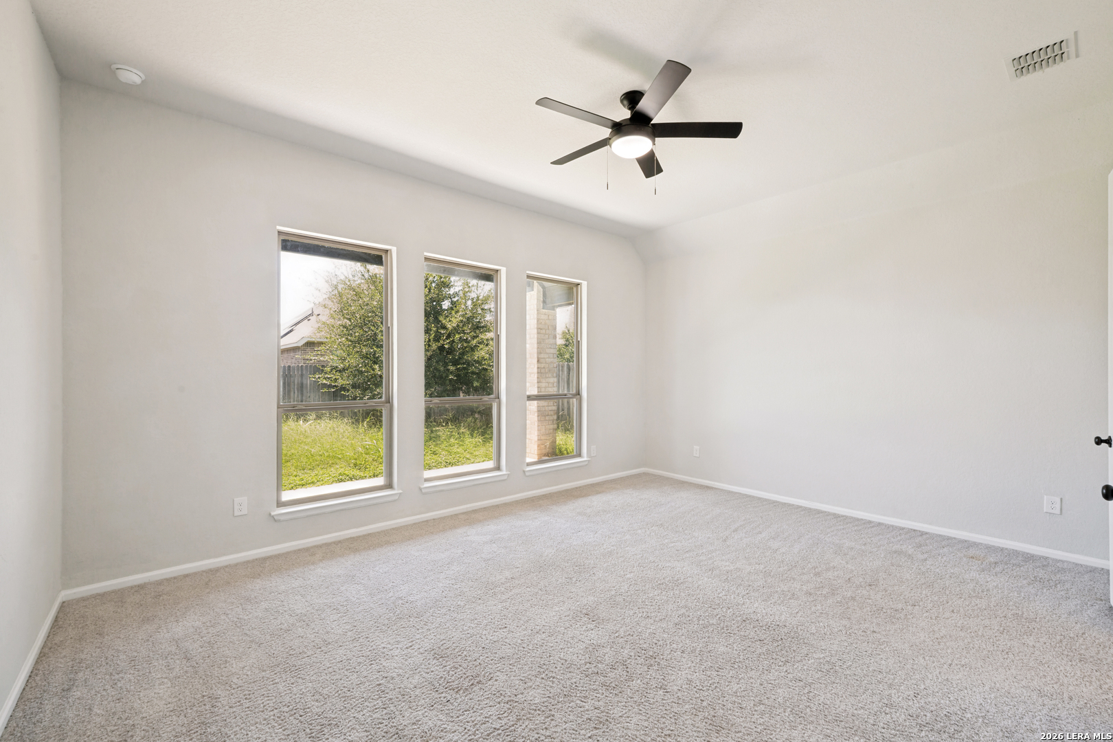 9438 Iron Keeper San Antonio TX 78254