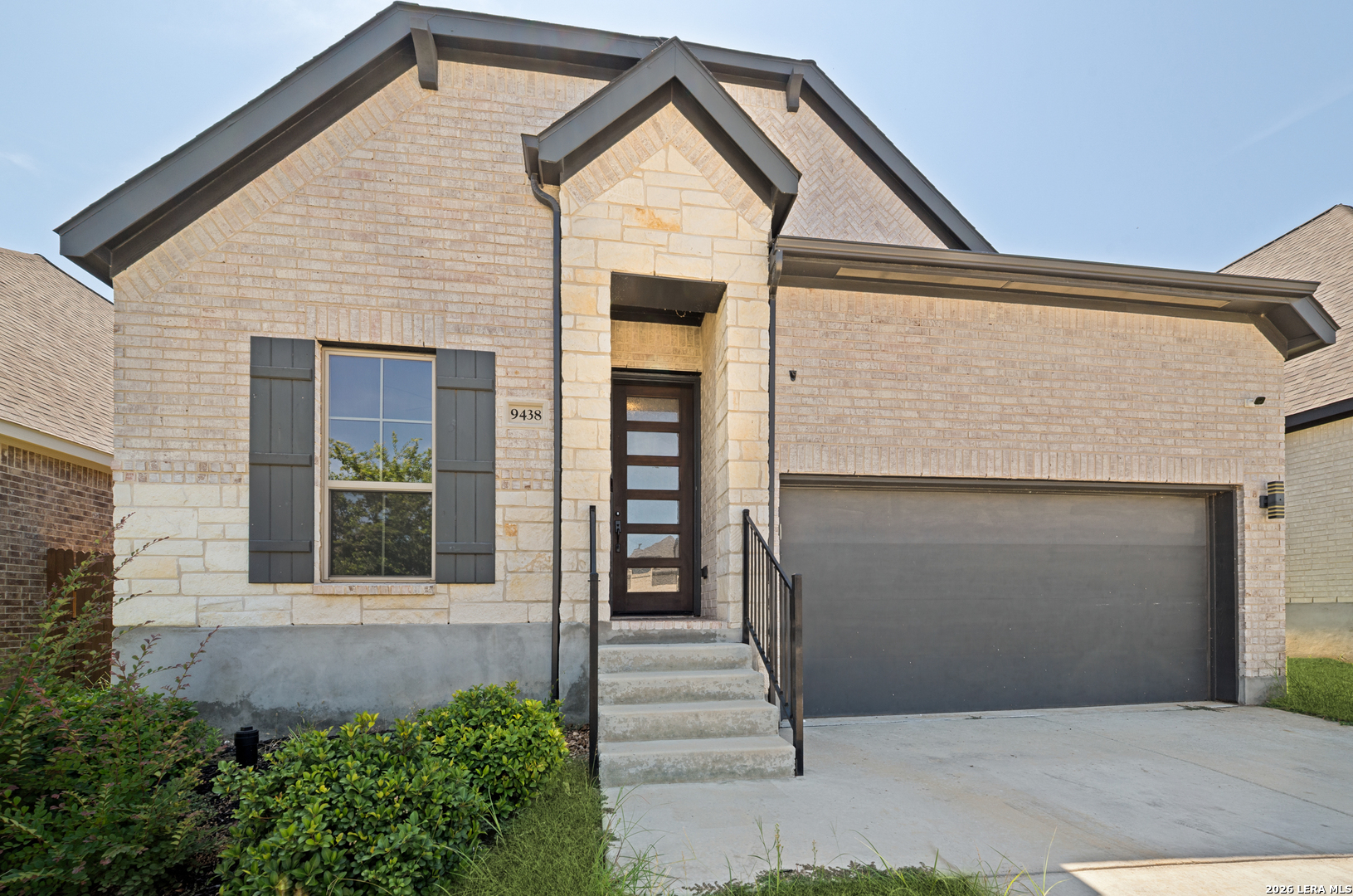 9438 Iron Keeper San Antonio TX 78254