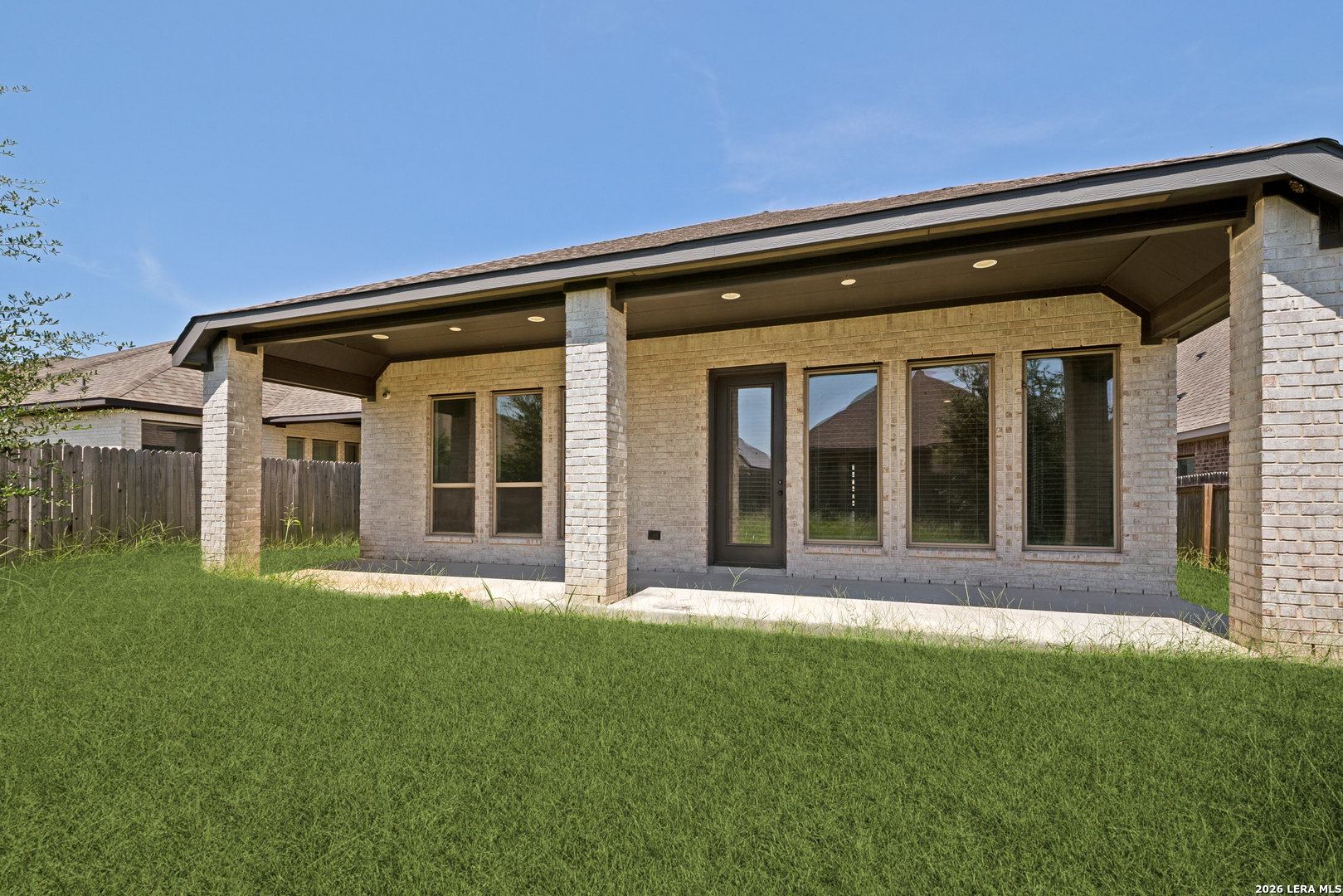 9438 Iron Keeper San Antonio TX 78254