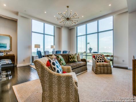 4242 Broadway Street San Antonio TX 78209