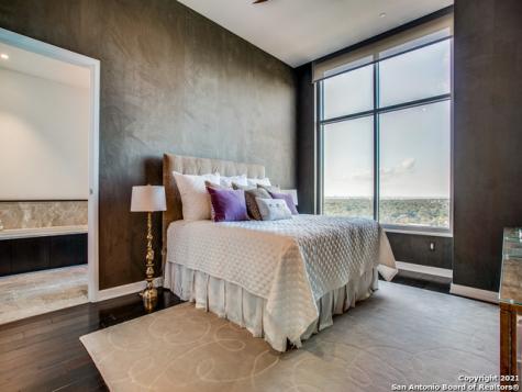 4242 Broadway Street San Antonio TX 78209