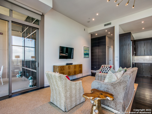 4242 Broadway Street San Antonio TX 78209