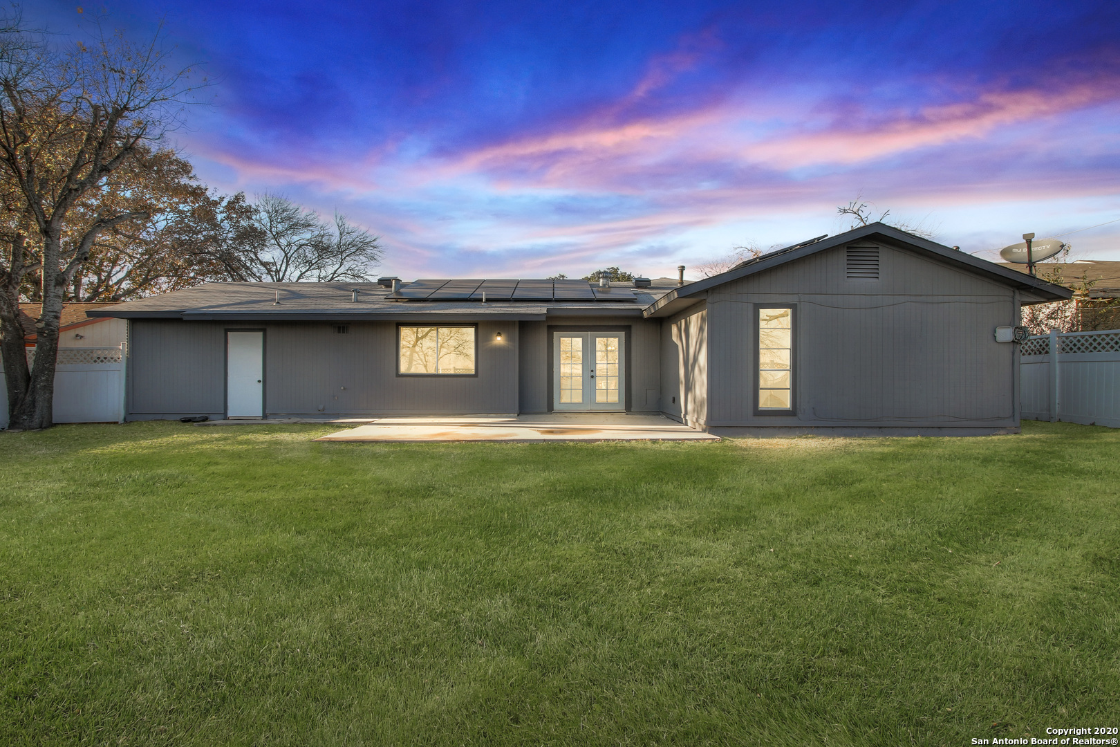 4242 Bayliss Street San Antonio TX 78233