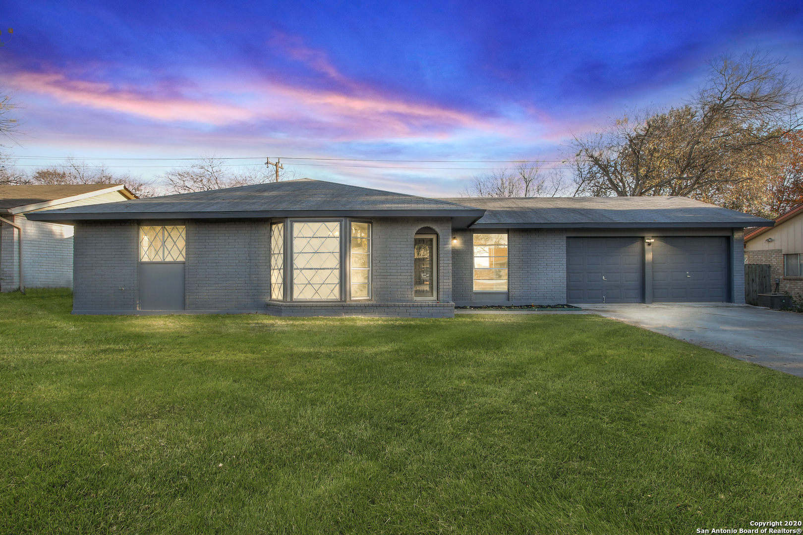 4242 Bayliss Street San Antonio TX 78233