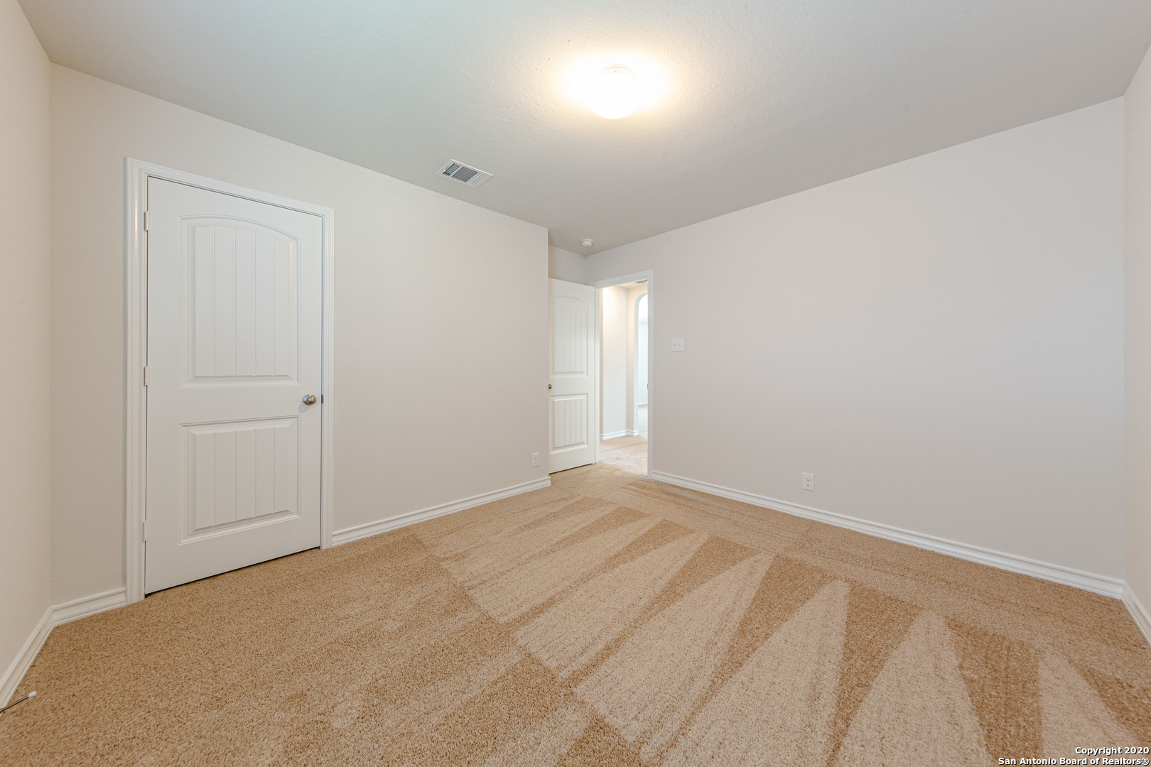 142 Loggy Bayou Cibolo TX 78108