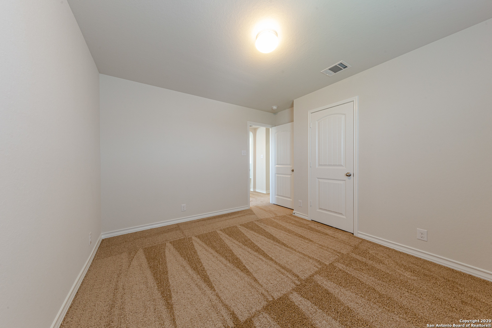142 Loggy Bayou Cibolo TX 78108