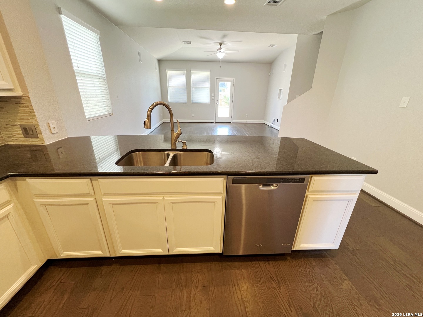 6822 Gusty Plain San Antonio TX 78244