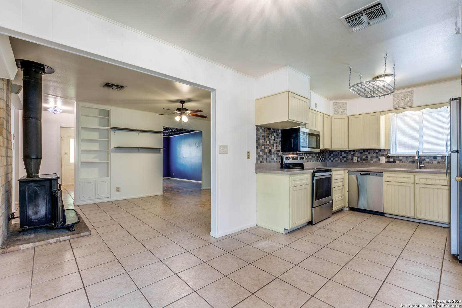 123 Stardream Drive San Antonio TX 78216