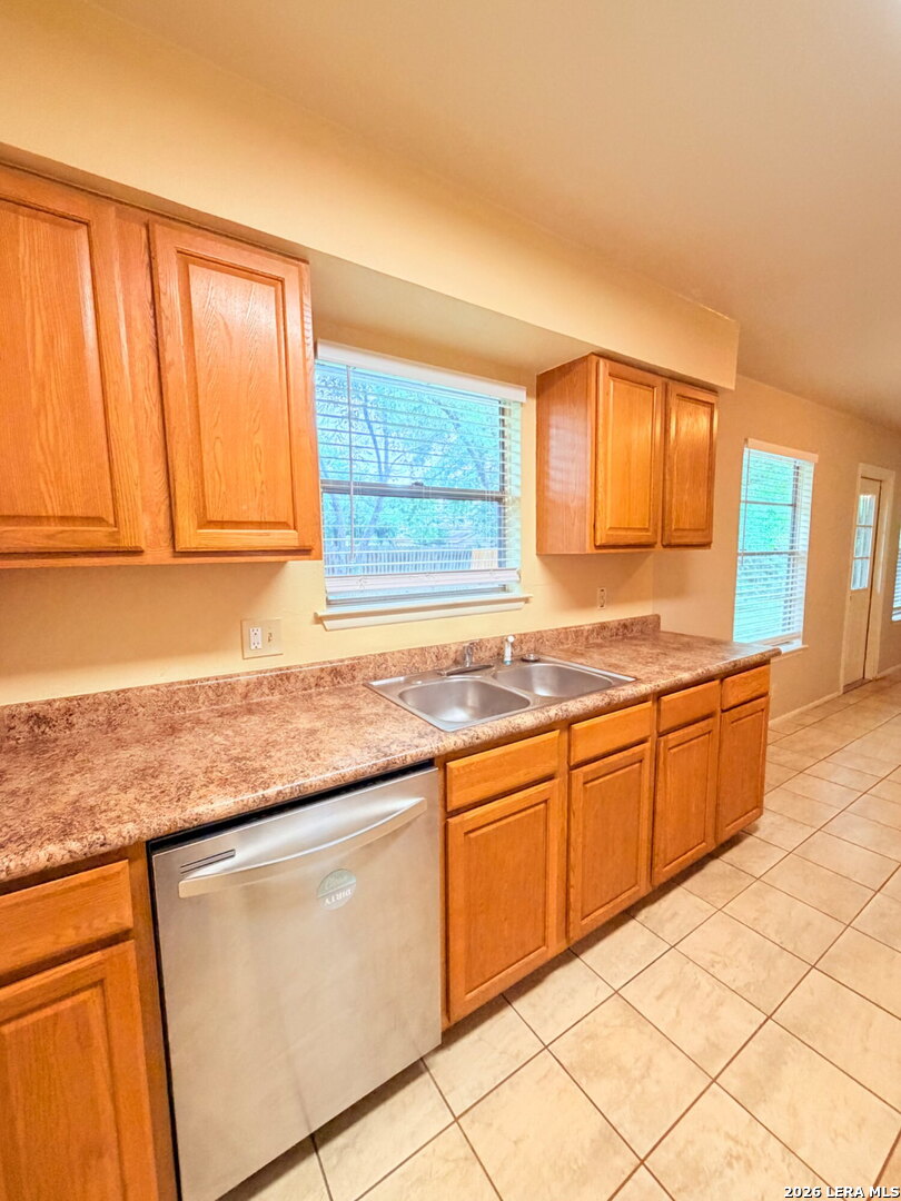 9319 Cliff Point Drive San Antonio TX 78250