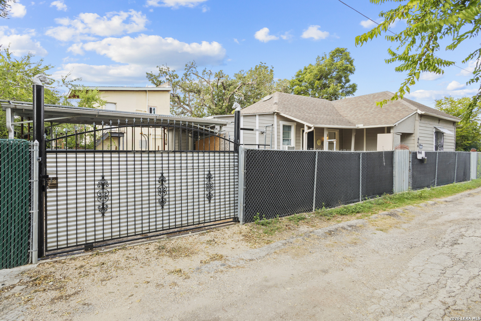 944 Briscoe Alley San Antonio TX 78207