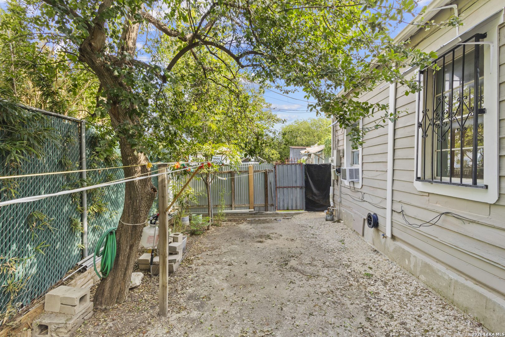 944 Briscoe Alley San Antonio TX 78207