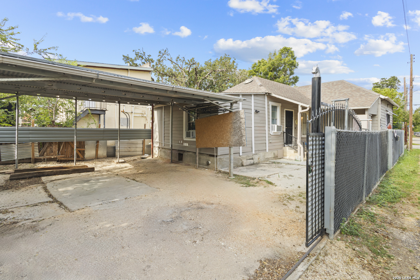 944 Briscoe Alley San Antonio TX 78207