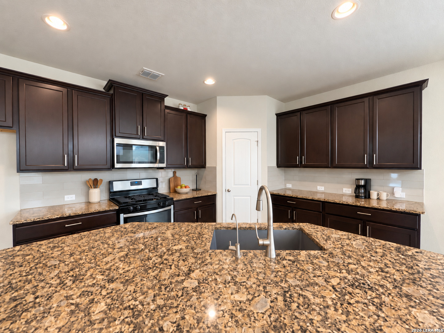 5922 Akin Place San Antonio TX 78261